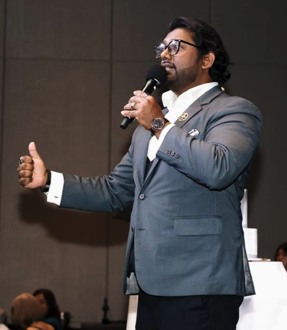 Jay - Professional Trilingual Emcee in Singapore specializing in English, Mandarin and Tamil